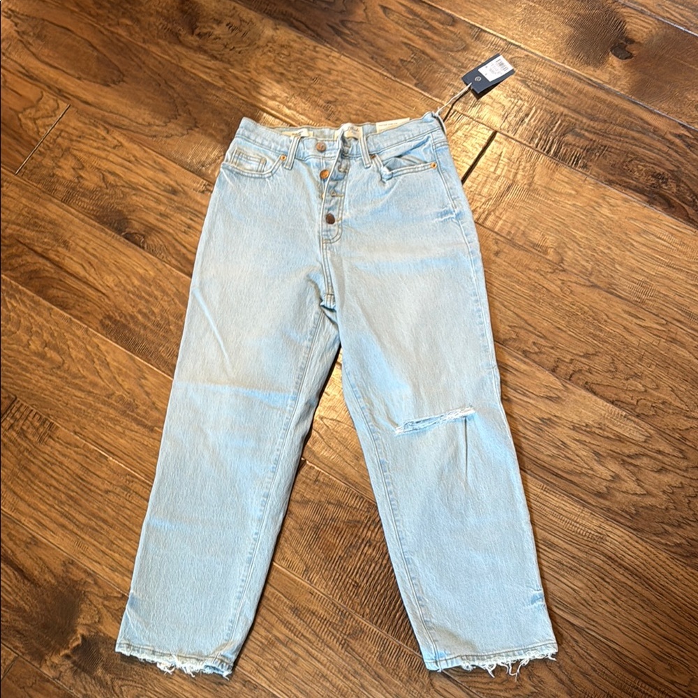 Universal Threads Vintage Straight Jeans
